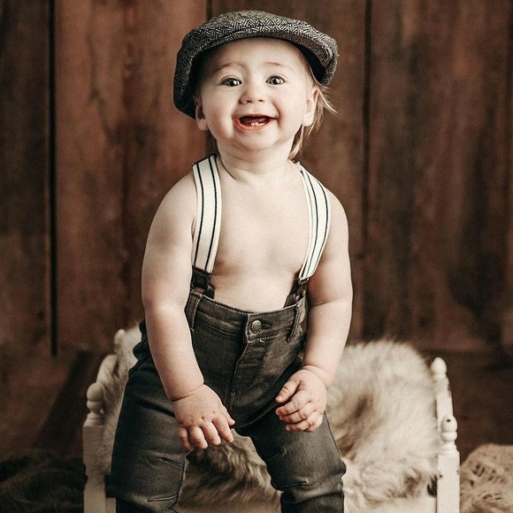 Meet your Posher, Danielle - Picture 1 of 1